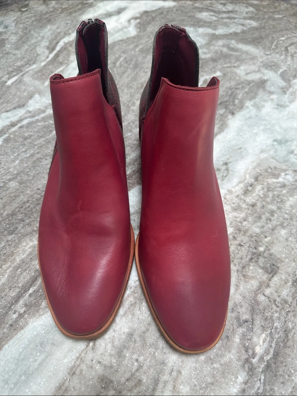 Vince Camuto new super